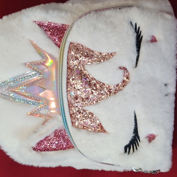 Miss Gwen's OMG Accessories Unicorn Backpack. 🦄 Fuzzy and Sparkly! - Picture 6 of 8